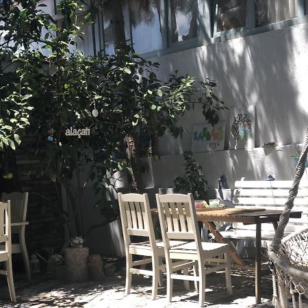Alacati Sardunya Hotel Exterior foto